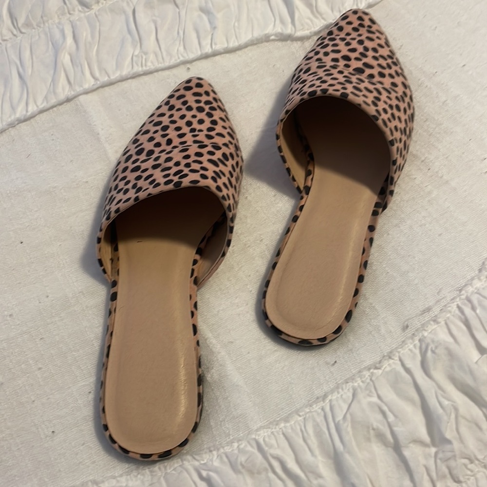 Leopard Flat Mules - Picture 5 of 6